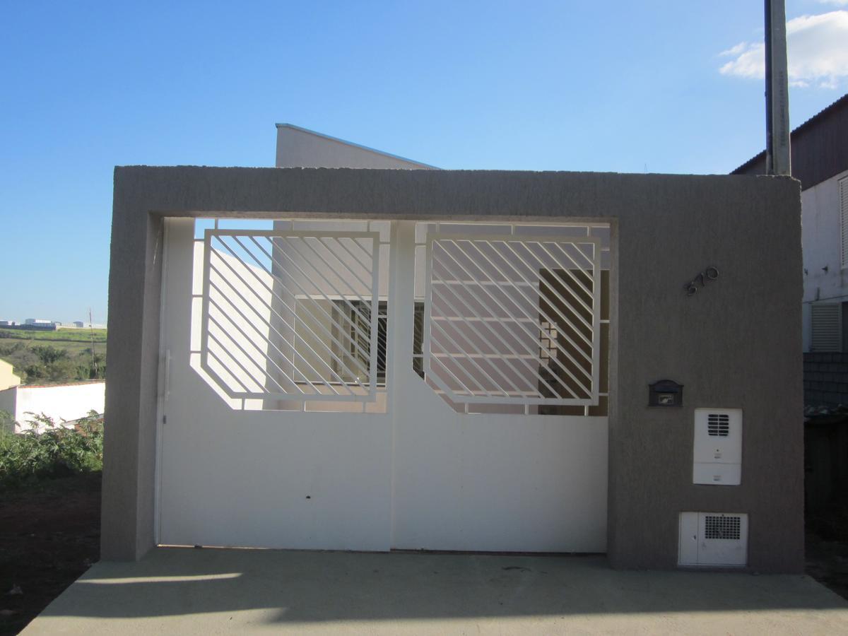 Hostel Famille Brun Trevo Sao Joao da Boa Vista Exterior photo